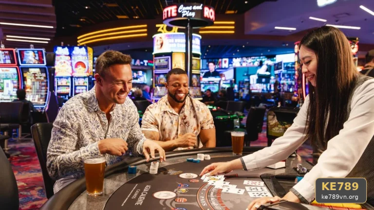 Tải App KE789: Đánh Giá Trải Nghiệm Điện Thoại Với Casino, Slot Và Ngân Sách Cố Định